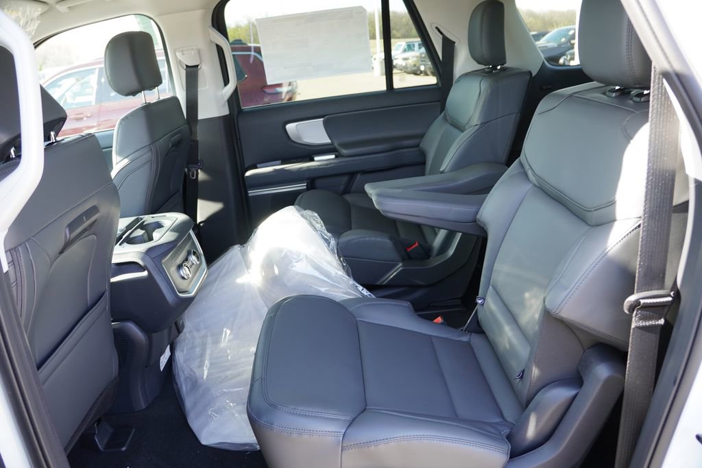 New 2026 Ford Expedition Max Active AWD/4WD image 12