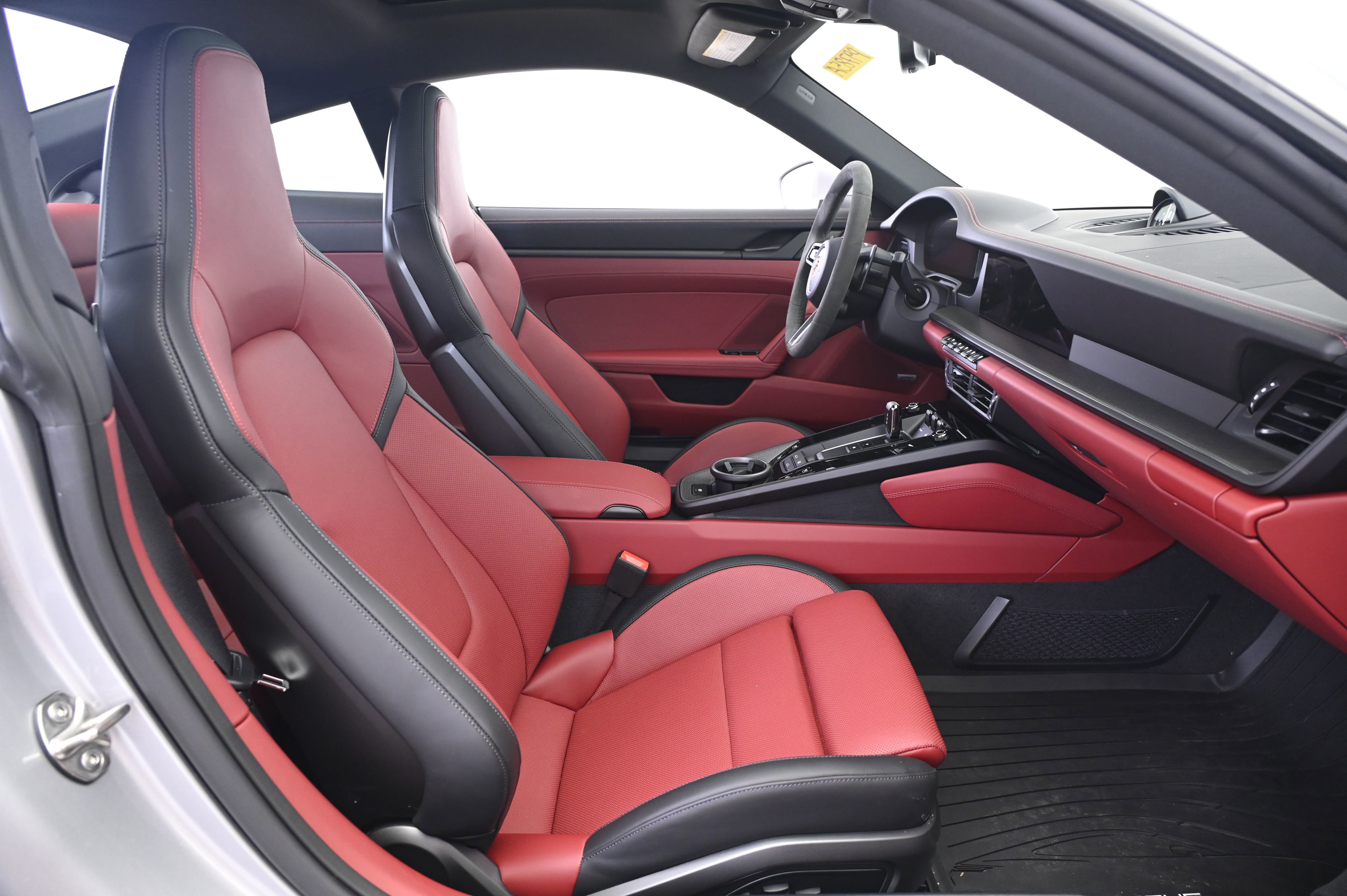 Certified 2025 Porsche 911 Carrera S image 19