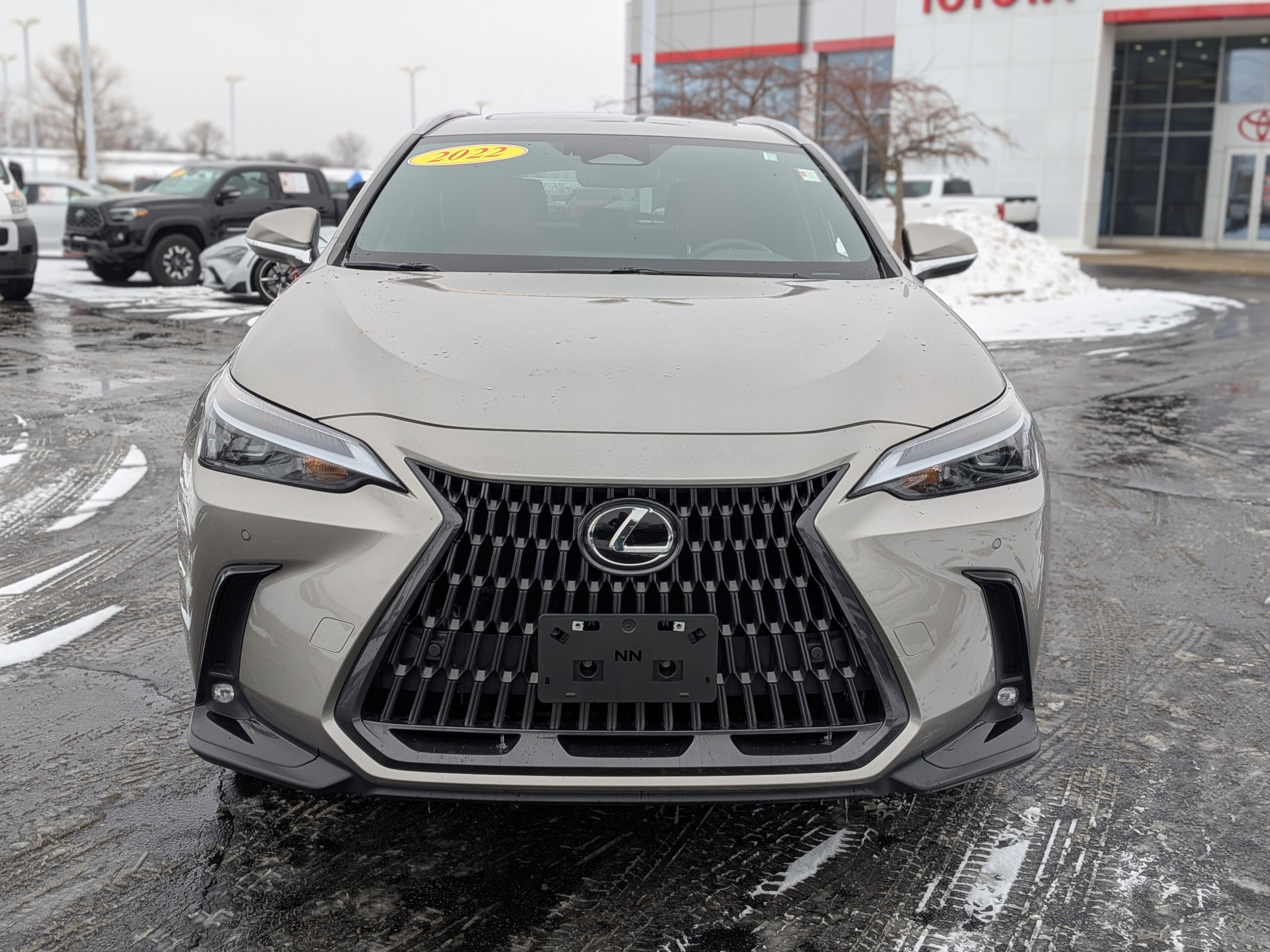 Used 2022 Lexus NX 350 AWD image 2