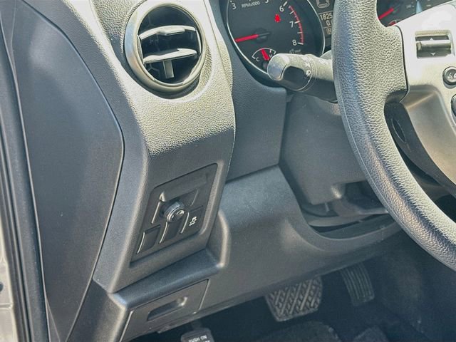 Used 2015 Nissan Rogue S w/ Convenience Package FWD image 11