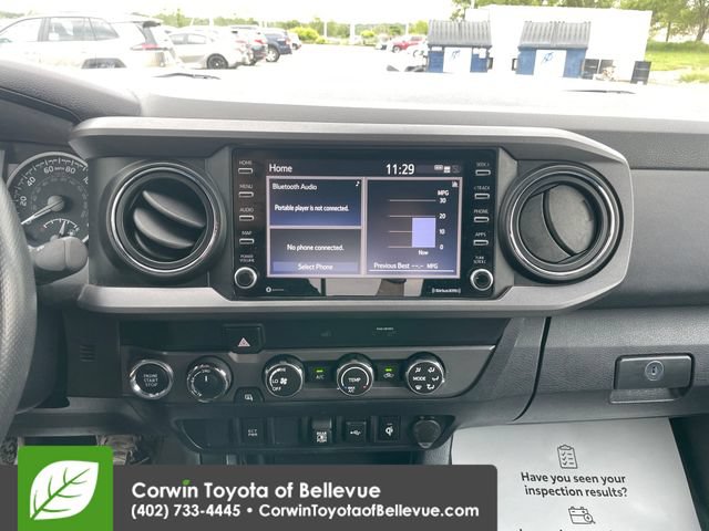 Used 2020 Toyota Tacoma TRD Off-Road w/ Blackout Package AWD/4WD image 11
