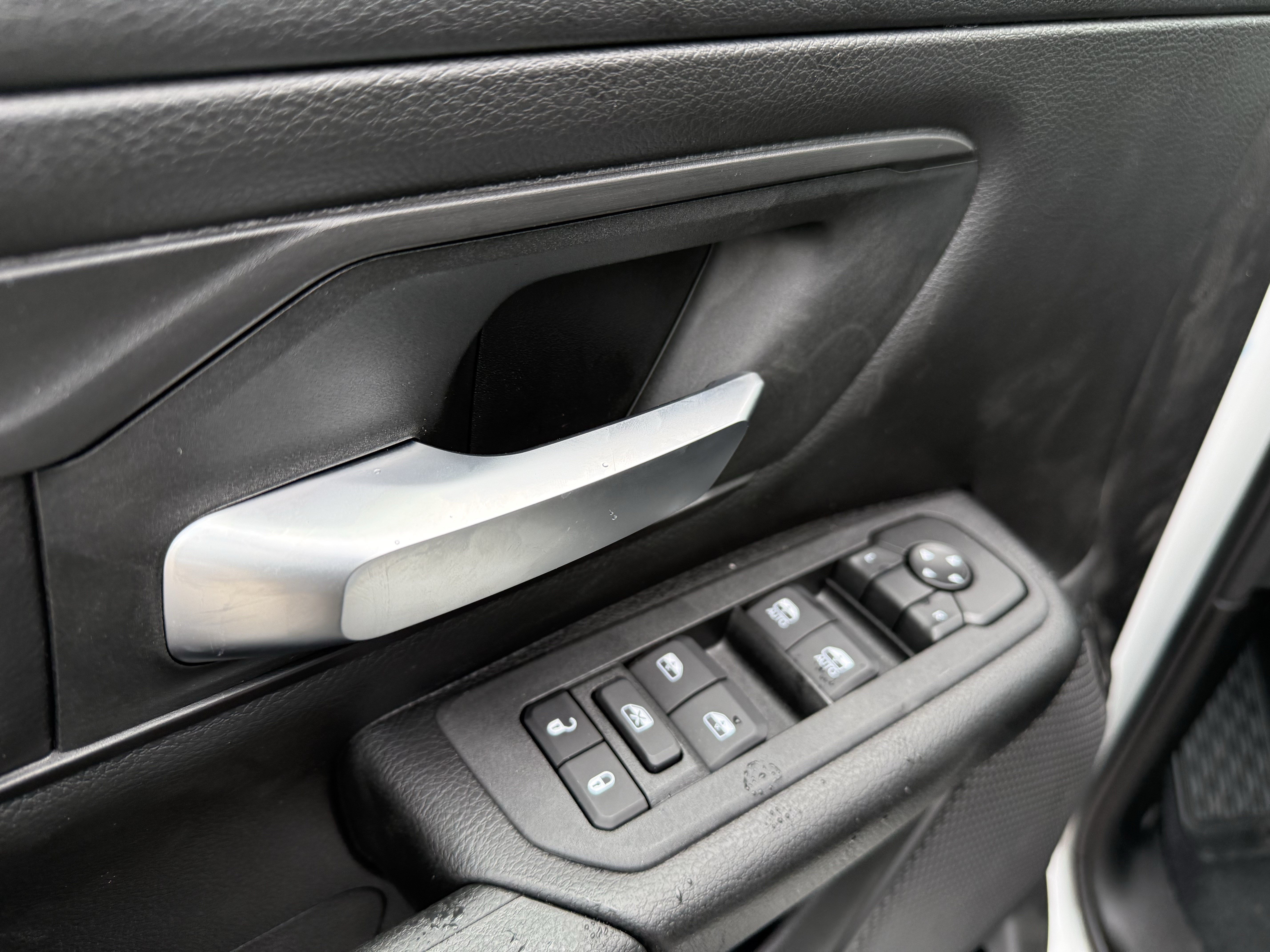 New 2026 RAM 1500 Express AWD/4WD image 15