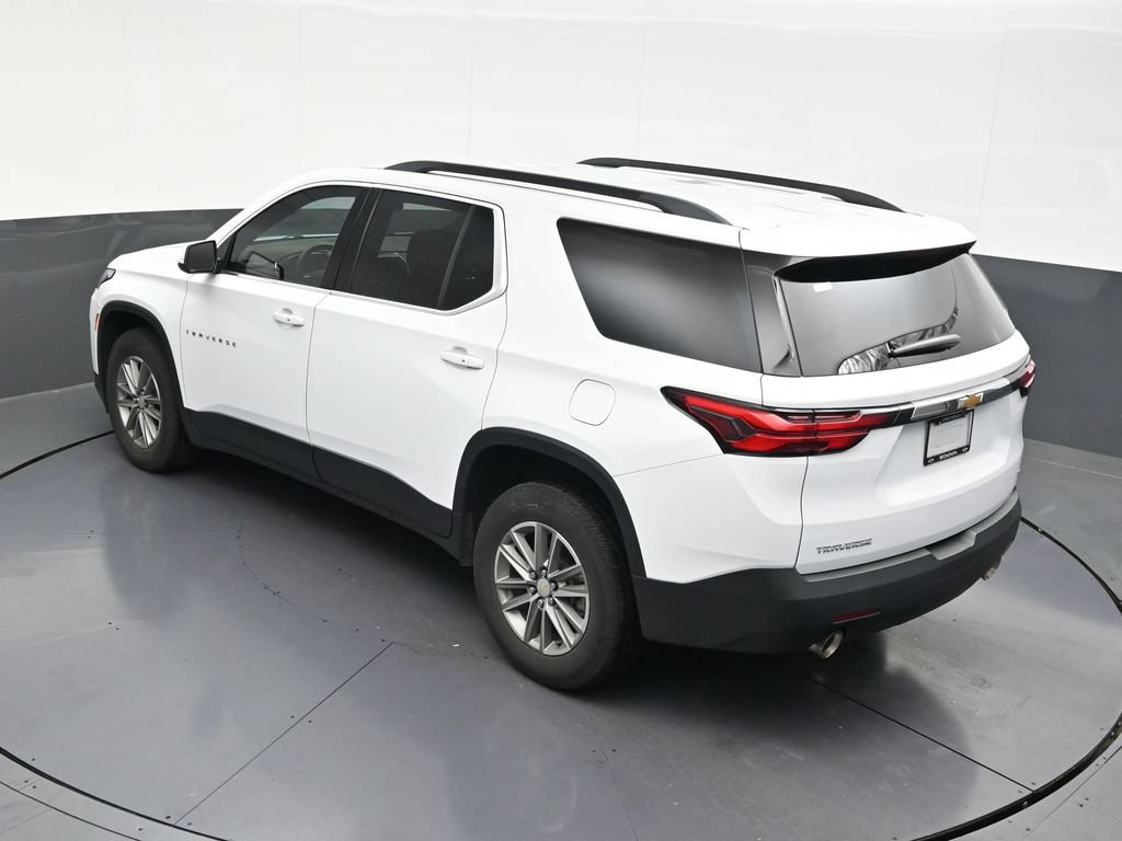Used 2023 Chevrolet Traverse LT FWD image 18