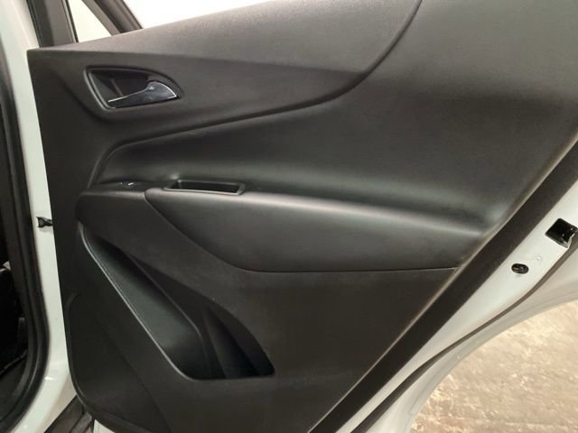 Used 2018 Chevrolet Equinox LT image 69