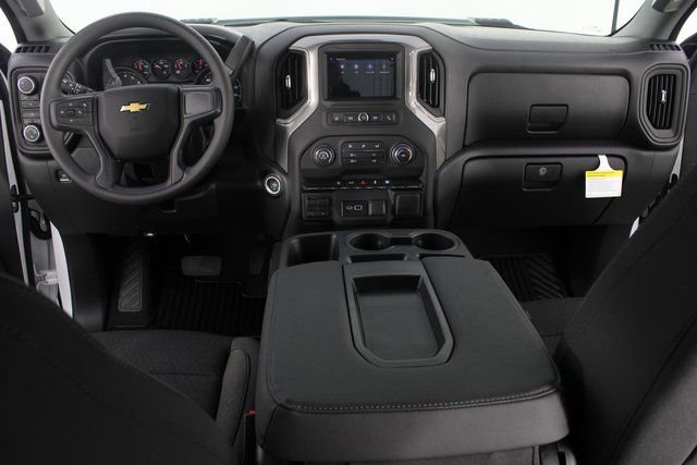New 2026 Chevrolet Silverado 2500 Custom w/ Custom Convenience Package image 9