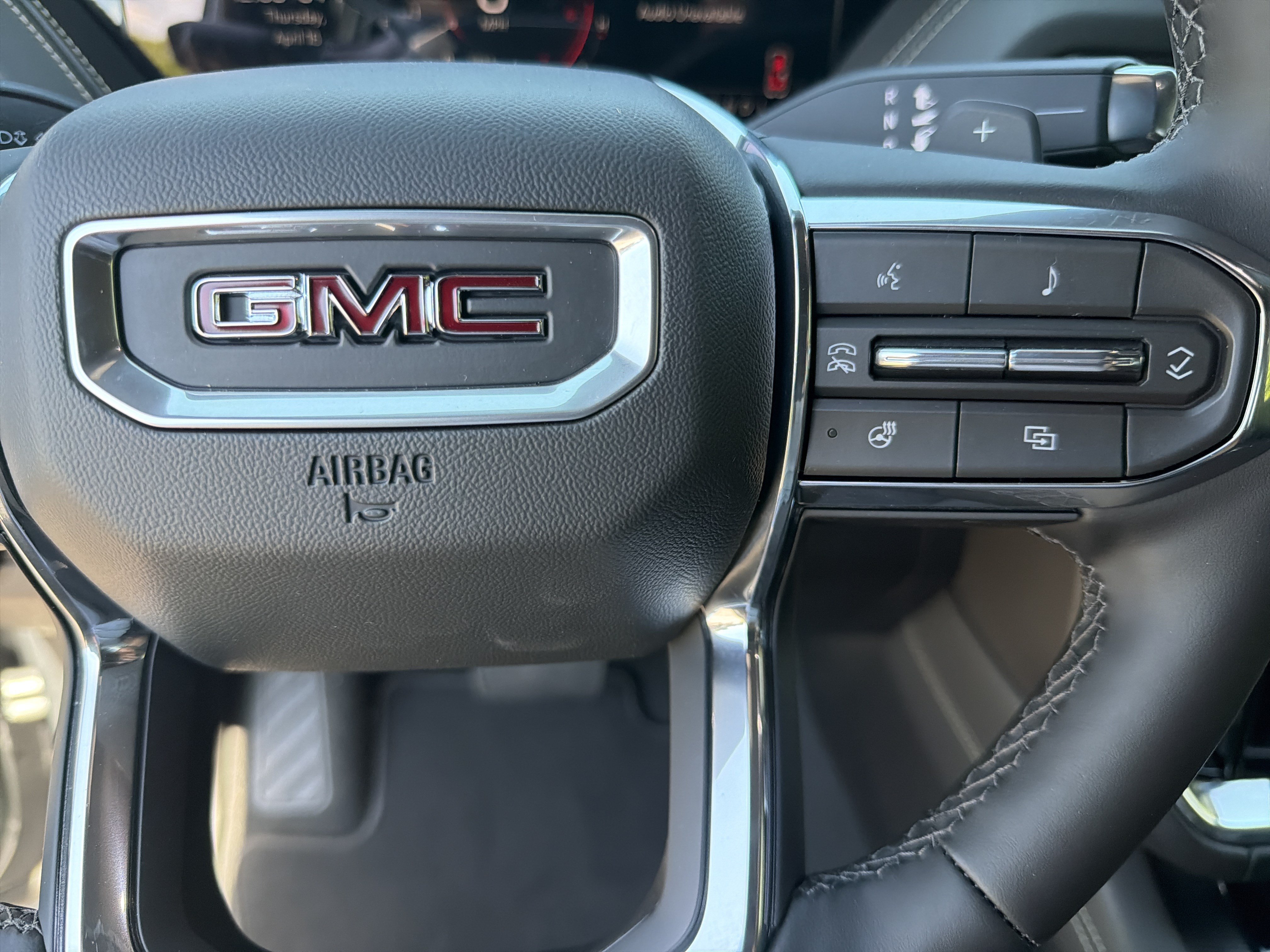 New 2026 GMC Yukon XL Elevation RWD image 36