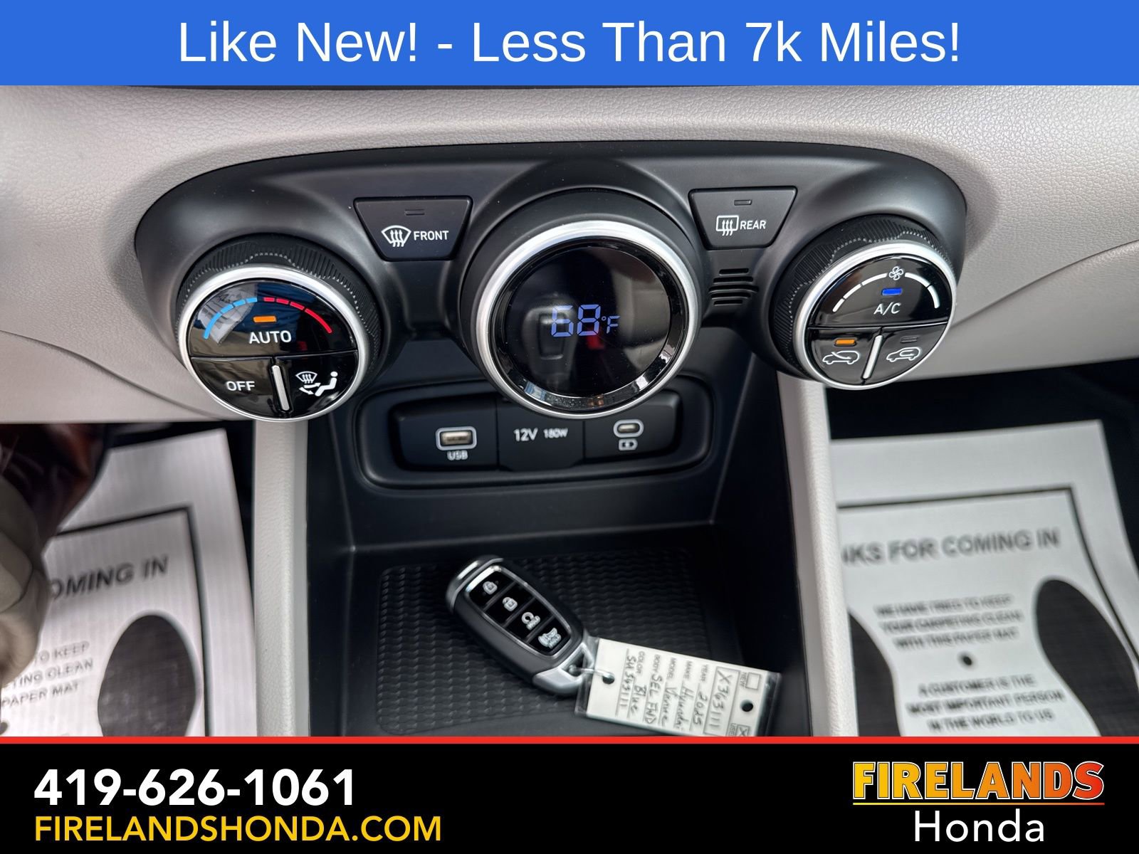 Used 2025 Hyundai Venue SEL image 23