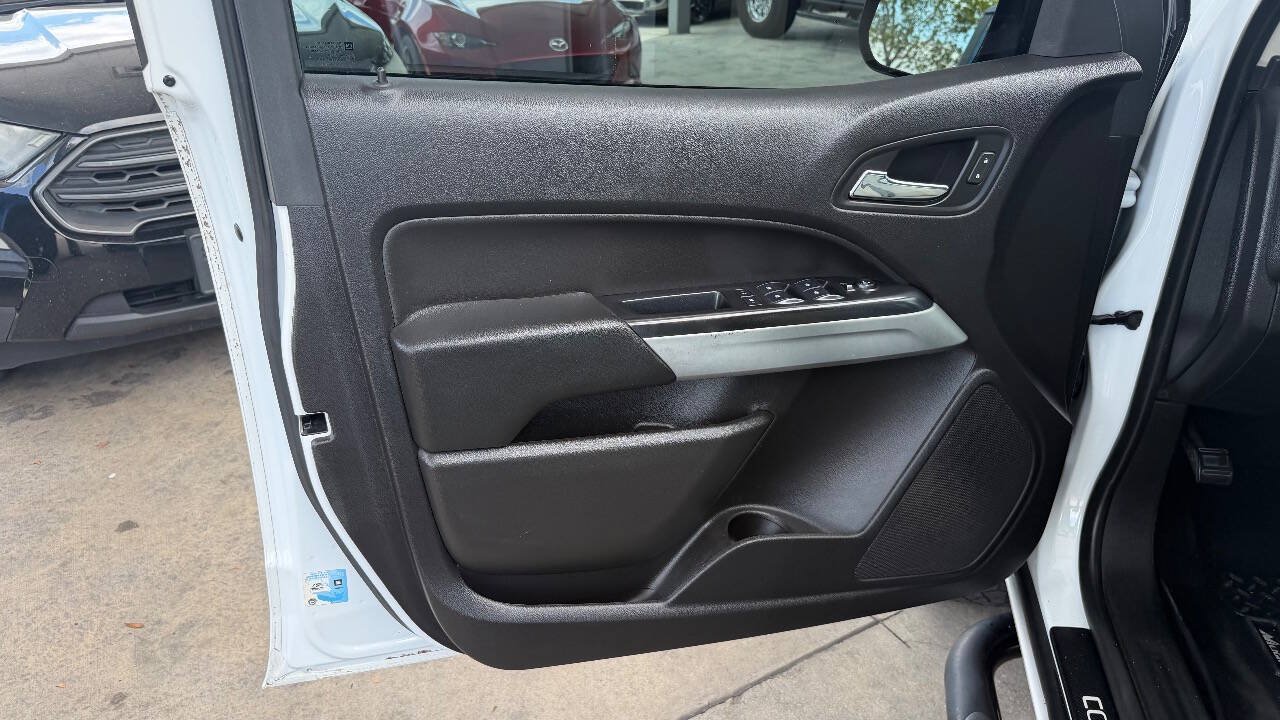 Used 2017 Chevrolet Colorado LT w/ LT Convenience Package RWD image 16