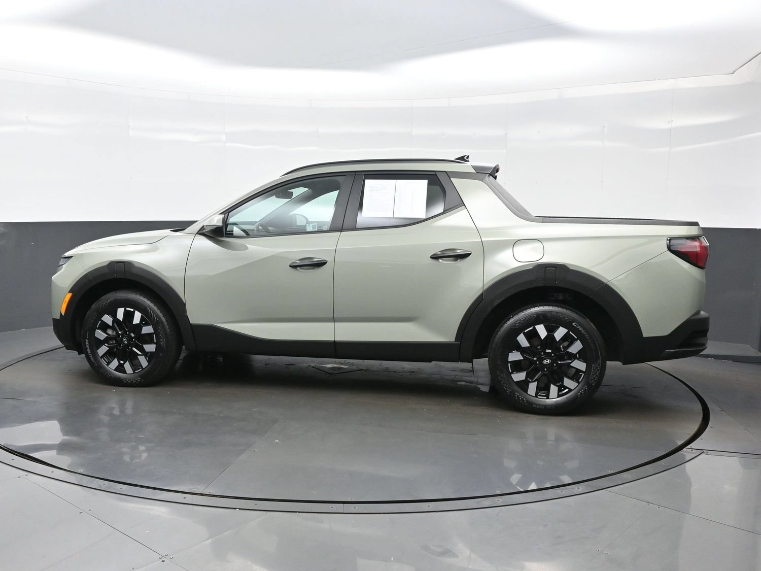 Certified 2026 Hyundai Santa Cruz SEL AWD/4WD image 3
