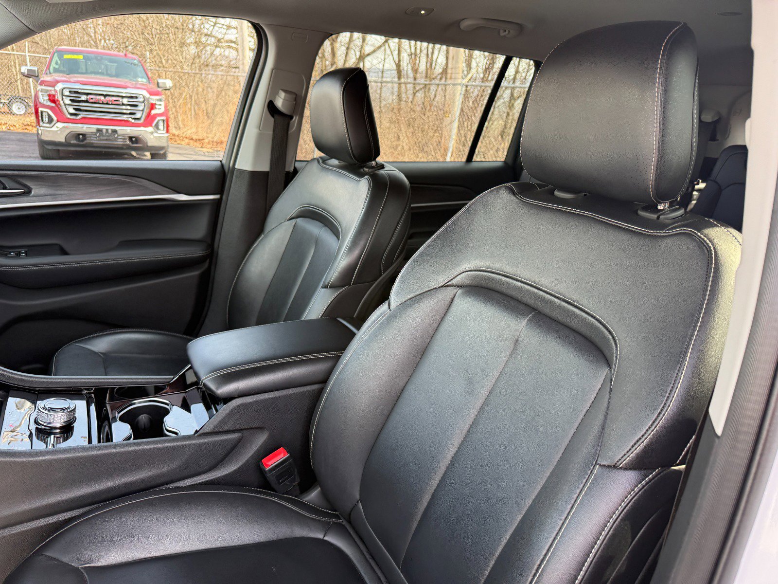 Used 2022 Jeep Grand Cherokee L Limited AWD/4WD image 14