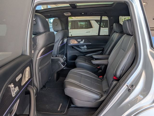 Used 2023 Mercedes-Benz GLS 580 4MATIC image 13