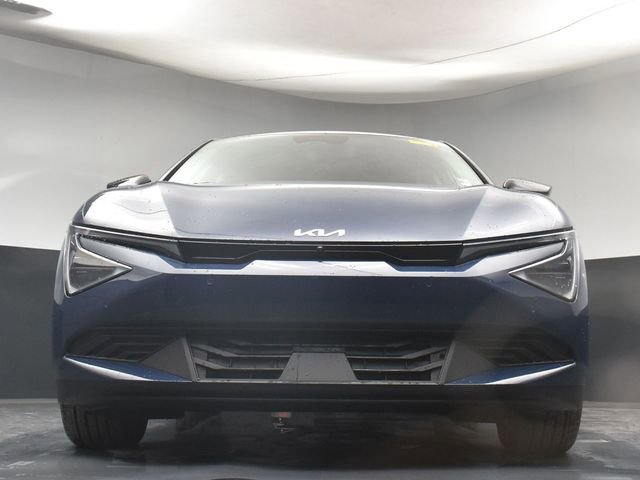 Certified 2025 Kia EV6 Light w/ Light LR Technology Package image 34