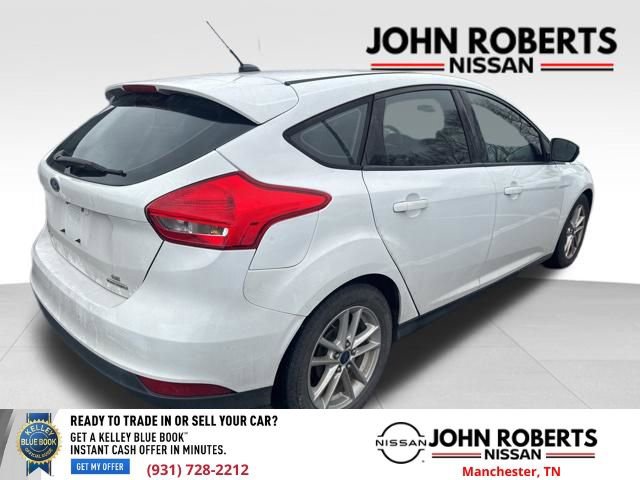 Used 2016 Ford Focus SE w/ SE Power Seat Package image 7