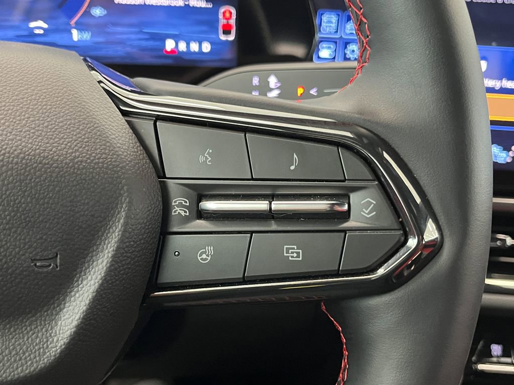 Certified 2024 Chevrolet Equinox EV RS image 23