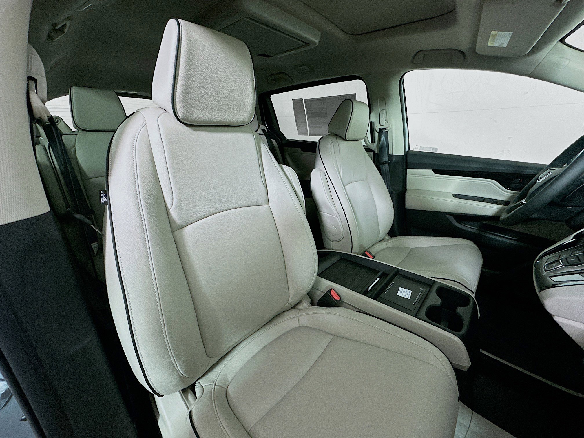 New 2026 Honda Odyssey Touring image 29