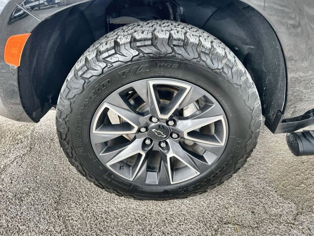 Certified 2021 Chevrolet Suburban Z71 w/ Z71 Off-Road Package image 32