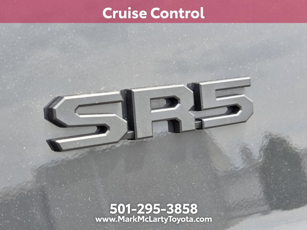 Certified 2025 Toyota 4Runner SR5 AWD/4WD image 18