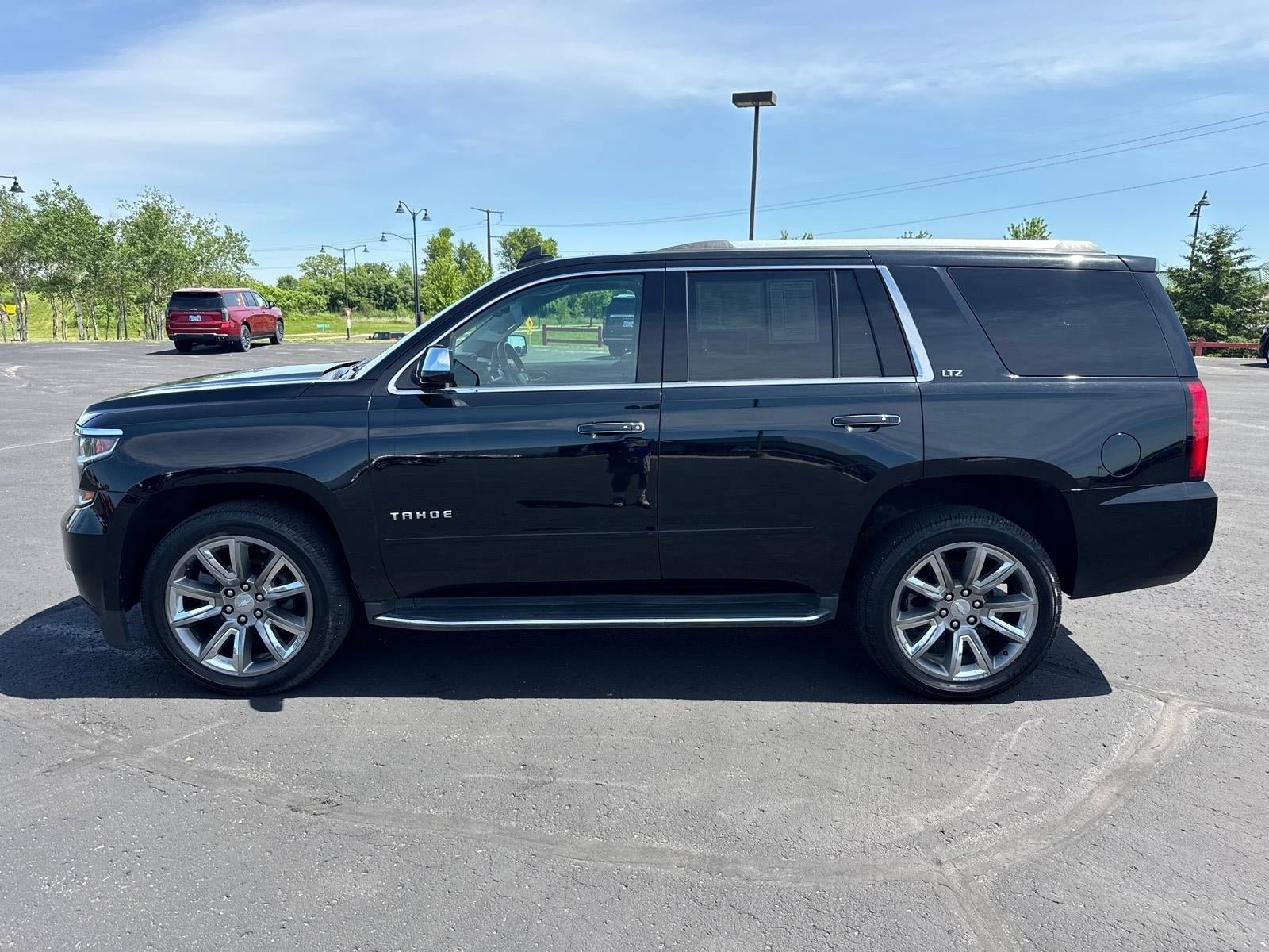 Used 2016 Chevrolet Tahoe LTZ AWD/4WD image 2