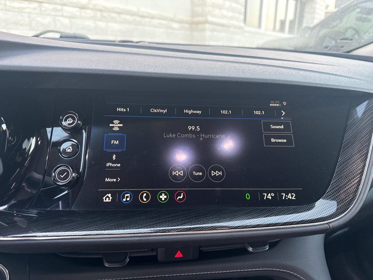 Used 2023 Buick Envision Essence w/ Sport Touring Package FWD image 12