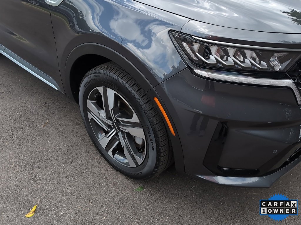 Used 2023 Kia Sorento EX image 55