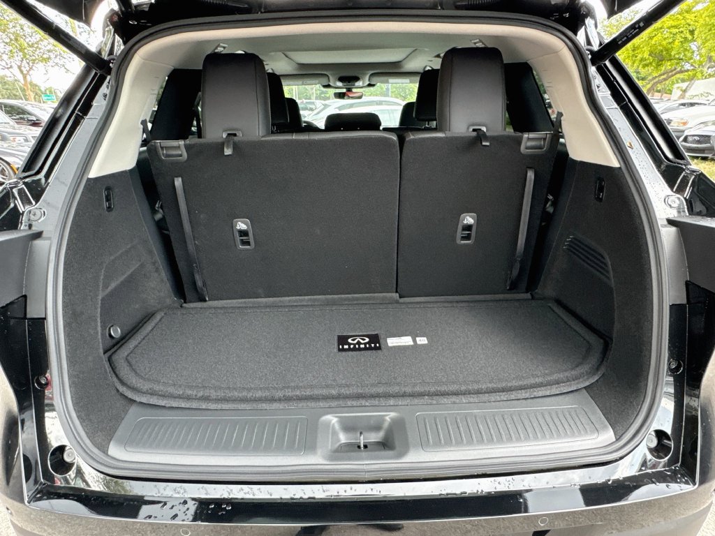 New 2027 INFINITI QX60 Luxe w/ Cargo Package FWD image 28