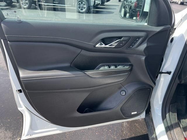 Used 2022 GMC Acadia SLT w/ Preferred Package AWD/4WD image 12