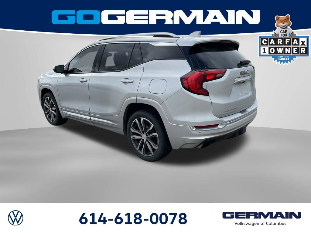Used 2020 GMC Terrain Denali w/ Denali Premium Package AWD/4WD image 5