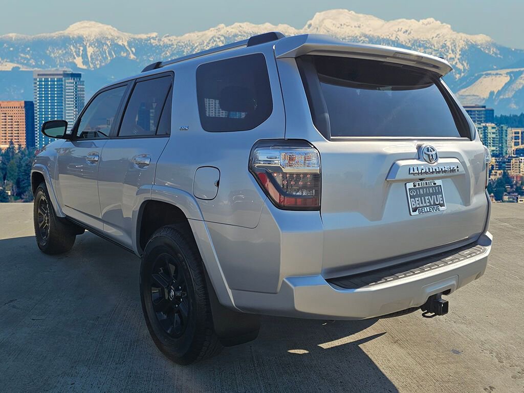 Used 2024 Toyota 4Runner SR5 image 5