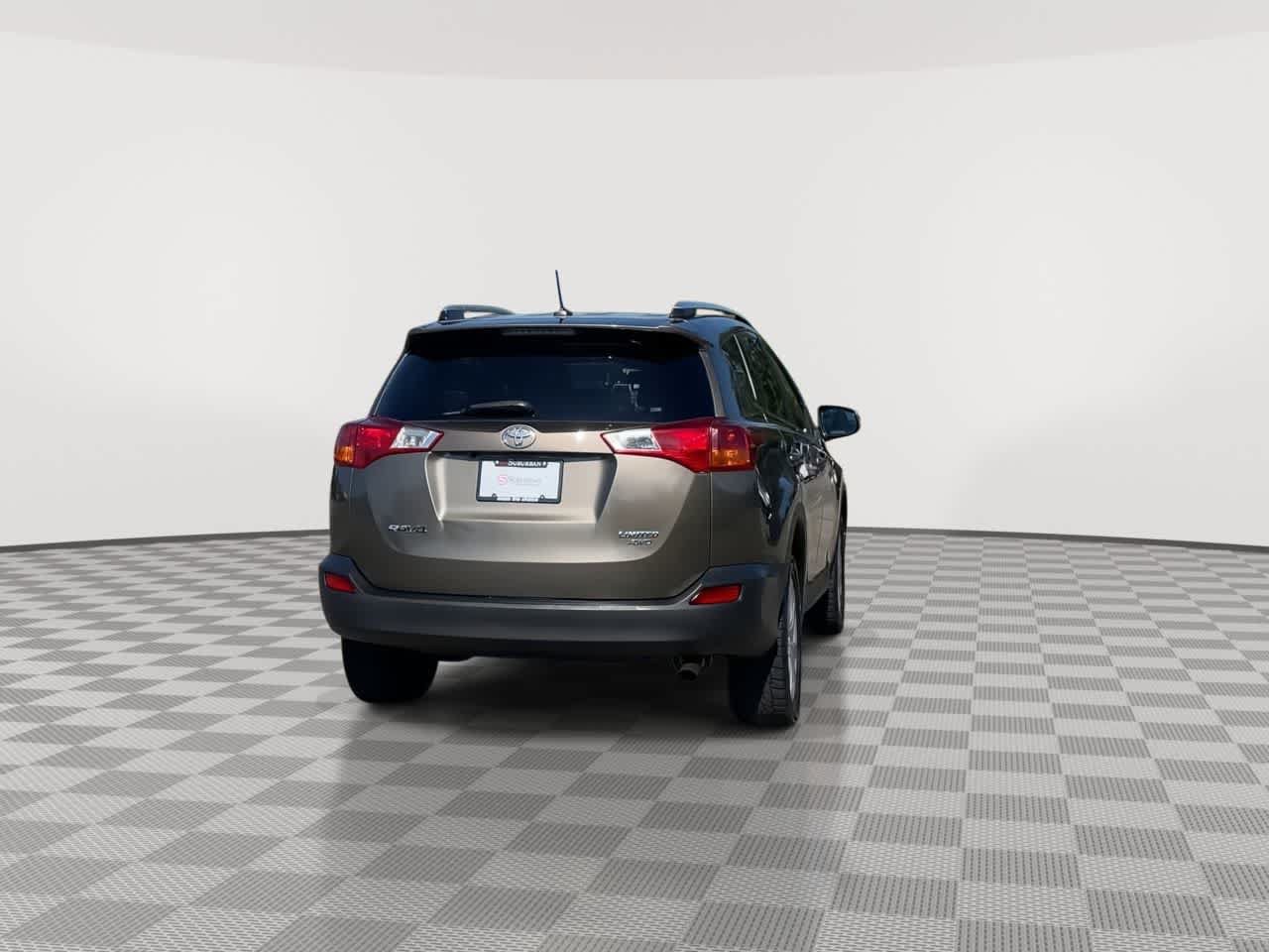 Used 2014 Toyota RAV4 Limited w/ Technology Package AWD/4WD image 7