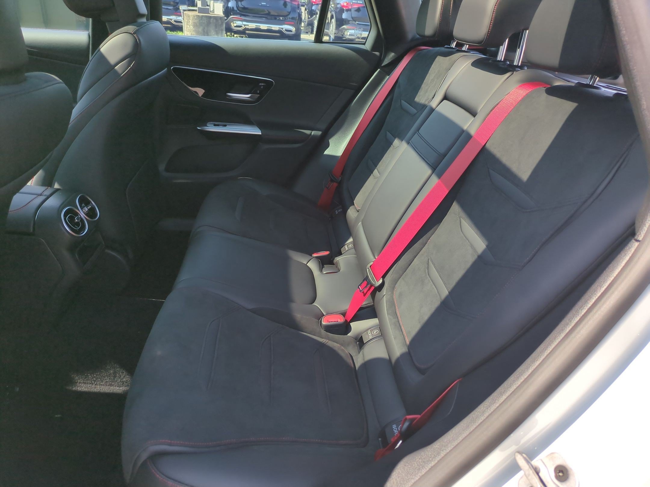 Certified 2024 Mercedes-Benz GLC 43 AMG 4MATIC image 30