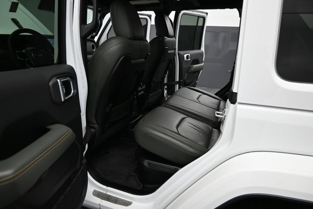 Used 2024 Jeep Wrangler High Altitude AWD/4WD image 11