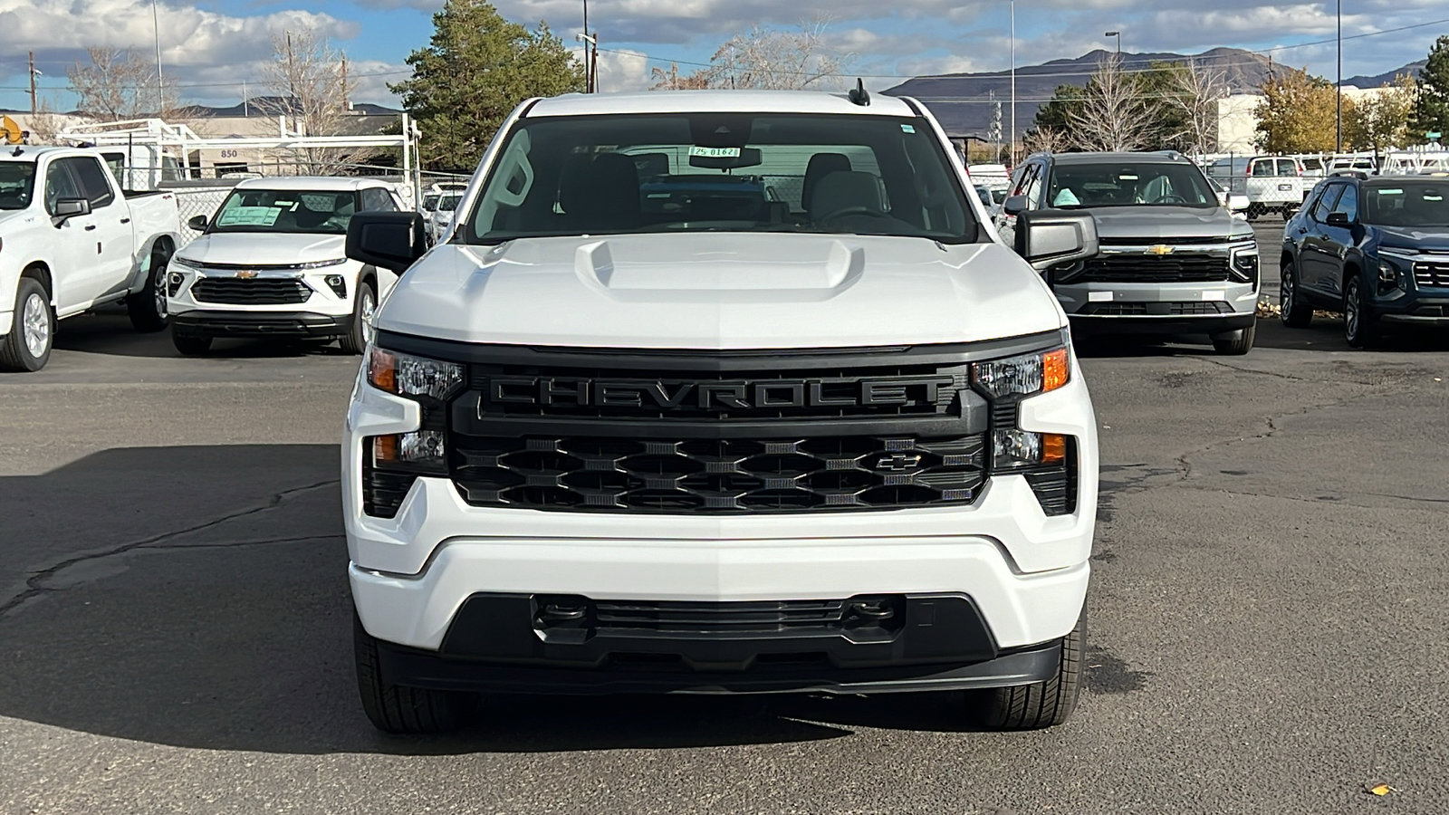 New 2025 Chevrolet Silverado 1500 Custom image 2