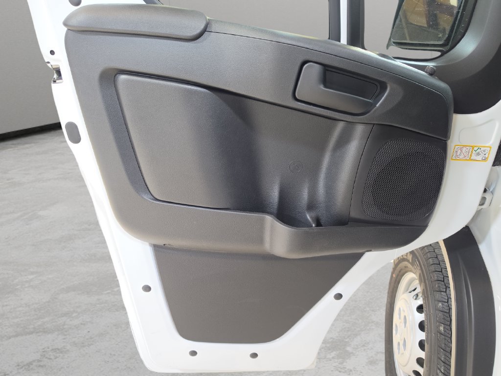 New 2026 RAM ProMaster 2500 w/ Premium Convenience Group FWD image 11