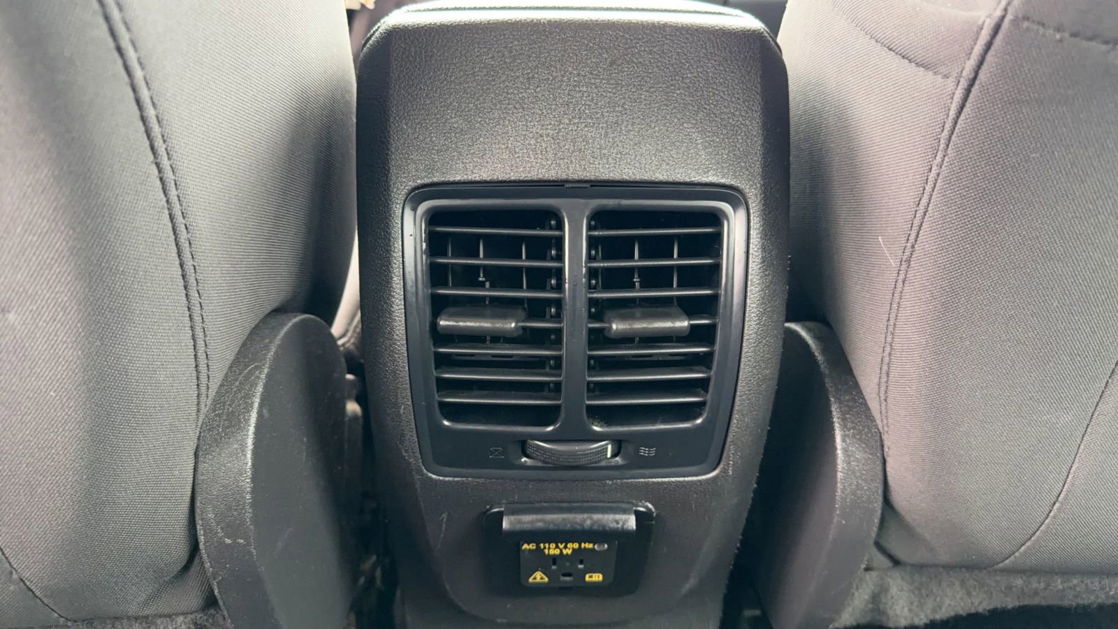 Used 2016 Ford C-MAX SE w/ Interior Protection Package image 28