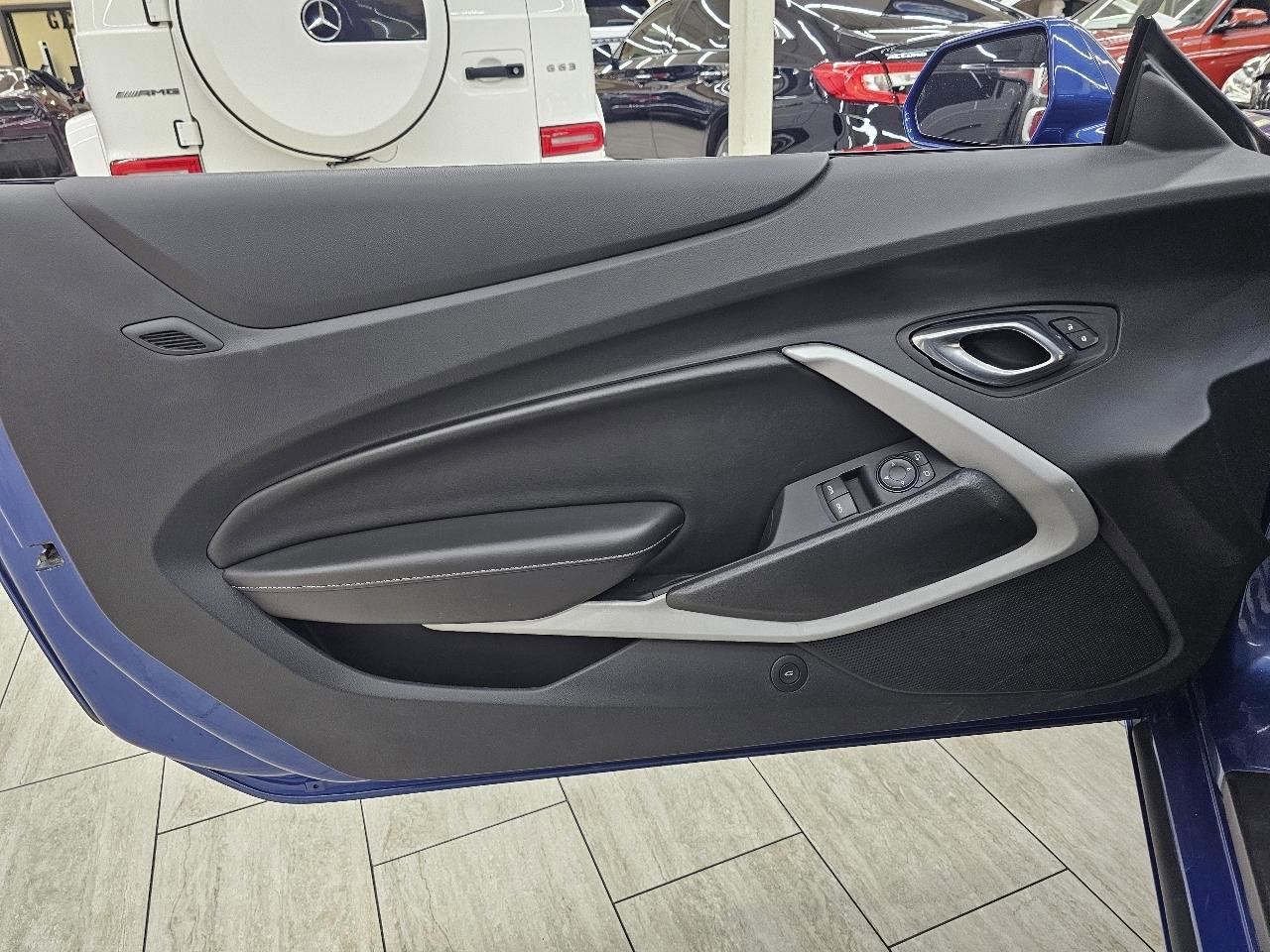 Used 2019 Chevrolet Camaro LS RWD image 31