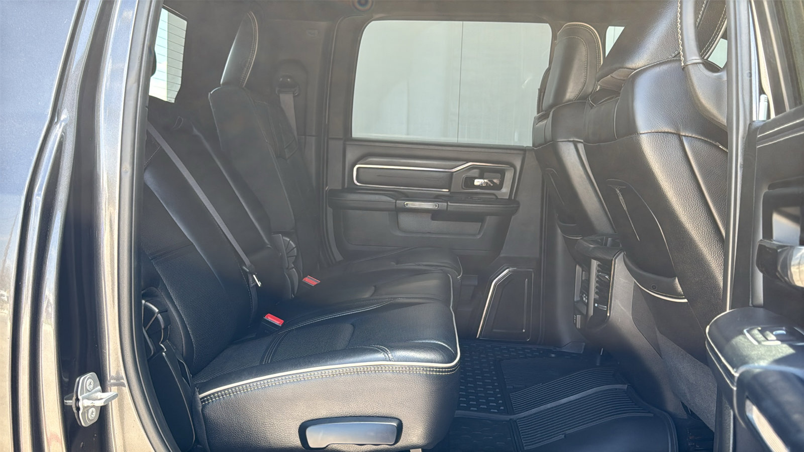 Certified 2022 RAM 2500 Limited image 25