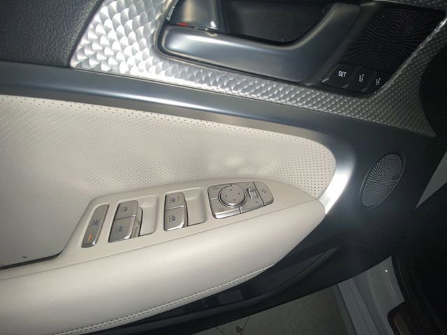 Used 2023 Genesis G70 2.0T w/ Sport Prestige Package image 13