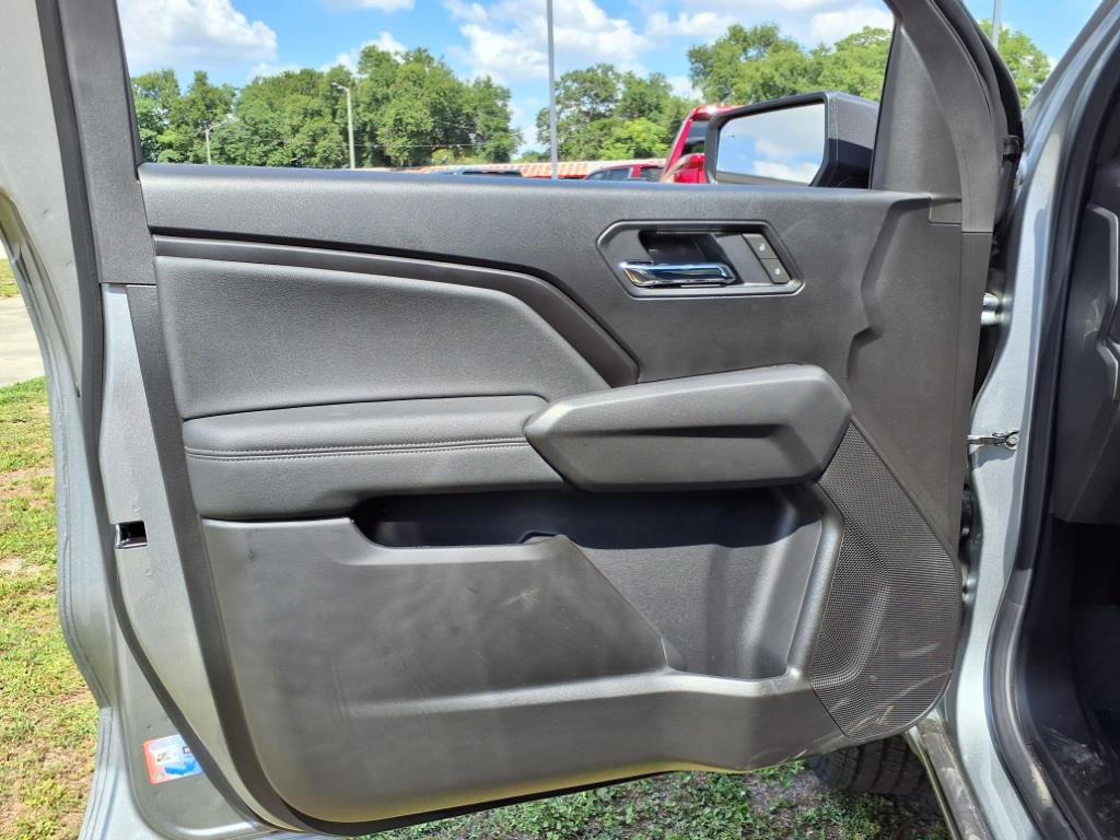New 2025 Chevrolet Colorado LT w/ LT Convenience Package image 9