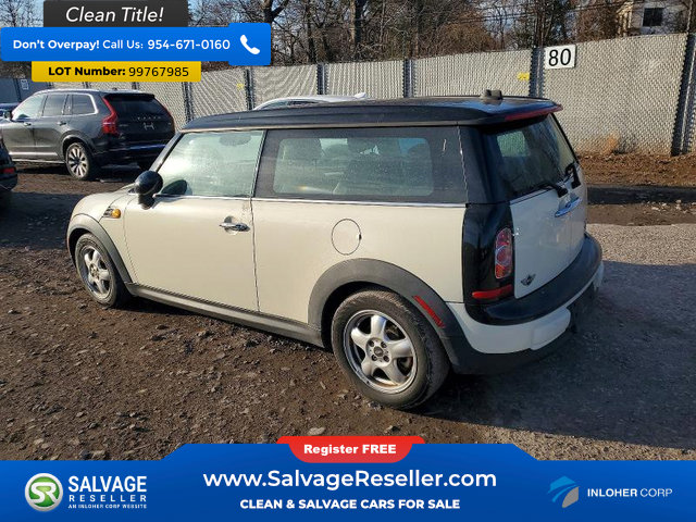 Used 2011 MINI Cooper Clubman image 3
