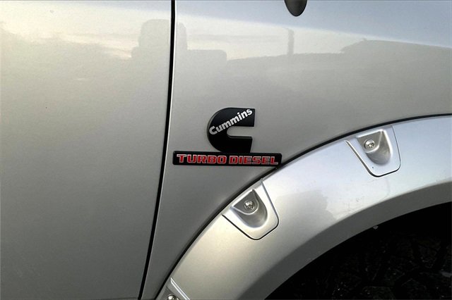 Used 2018 RAM 2500 Laramie w/ Sport Appearance Group image 34