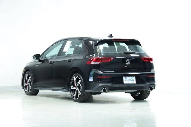 Used 2025 Volkswagen GTI SE w/ SE Leather Seating Package FWD image 4