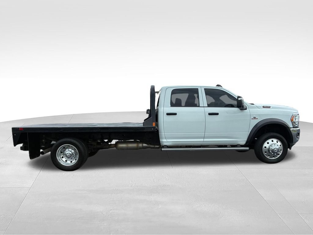 Used 2024 RAM 4500 Tradesman w/ Chrome Appearance Group AWD/4WD image 4