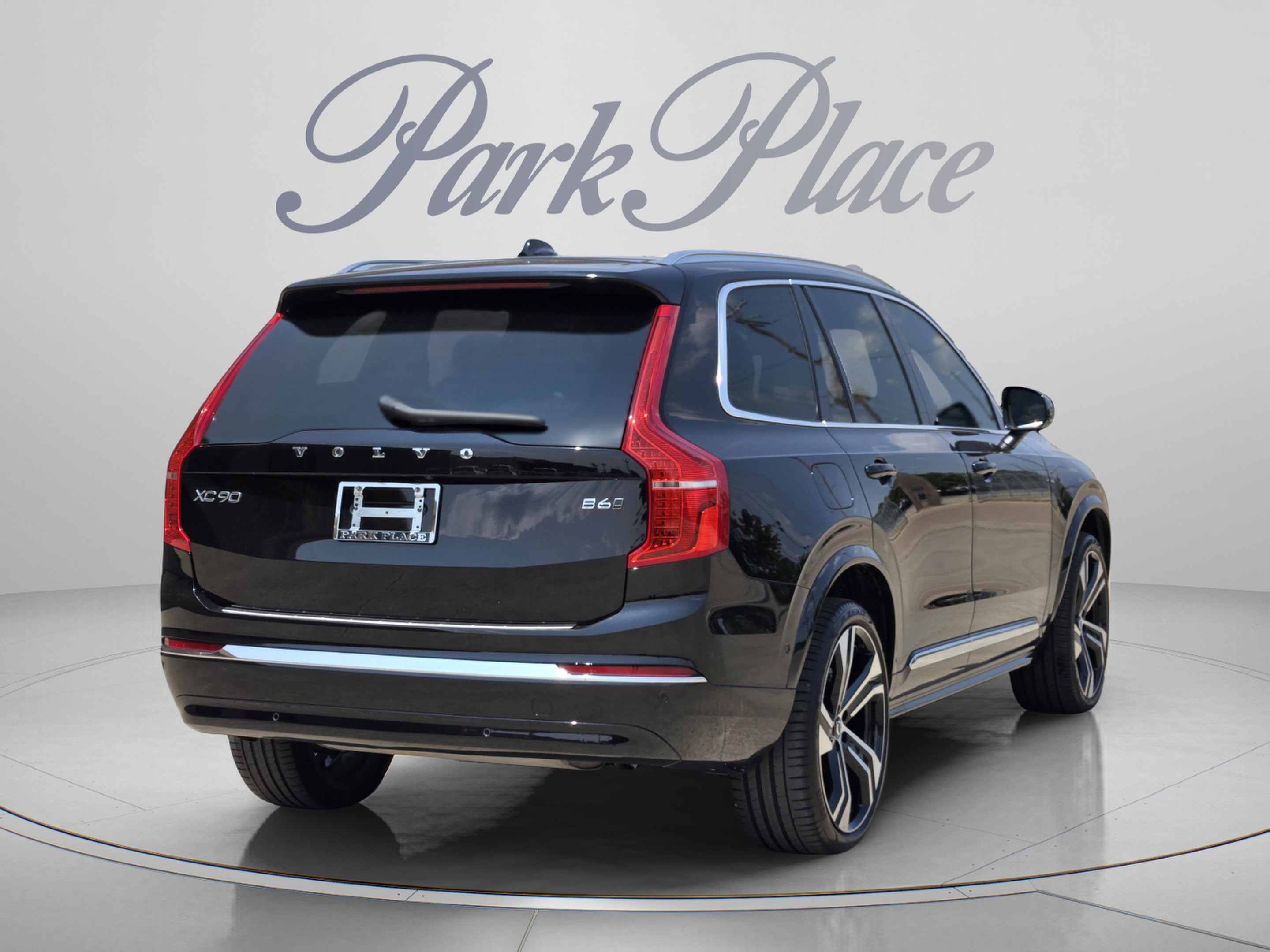 Used 2024 Volvo XC90 B6 Ultimate w/ Protection Package Premier AWD/4WD image 6