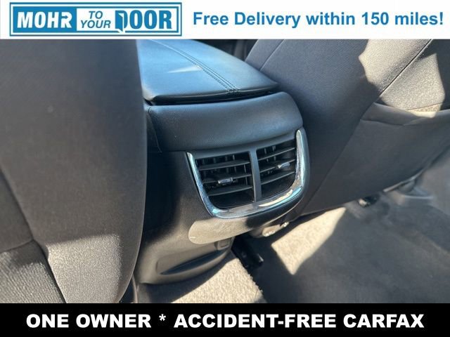 Used 2024 Chevrolet Malibu LT image 31