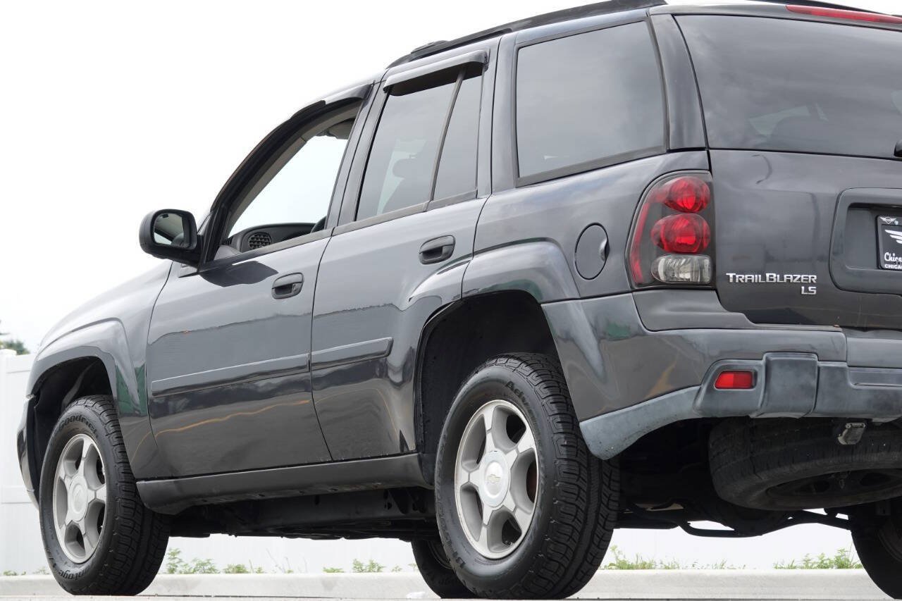 Used 2007 Chevrolet TrailBlazer LS w/ LS Preferred Equipment Group AWD/4WD image 14