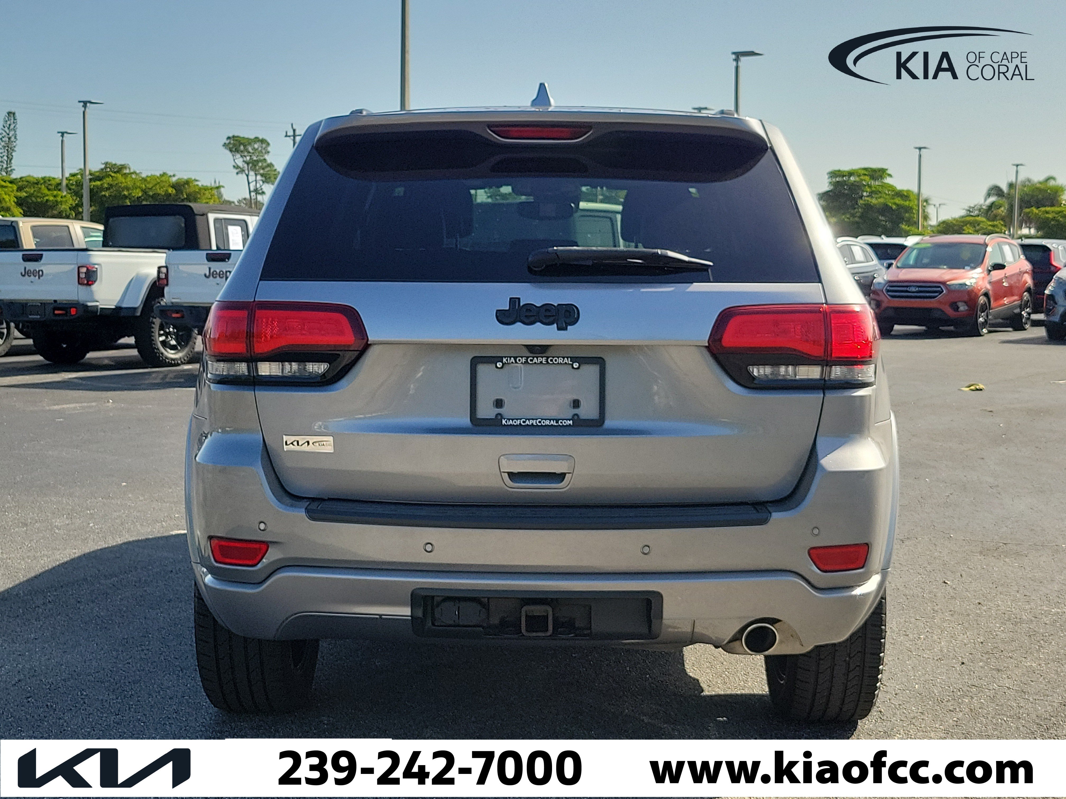 Used 2021 Jeep Grand Cherokee Laredo X RWD image 5