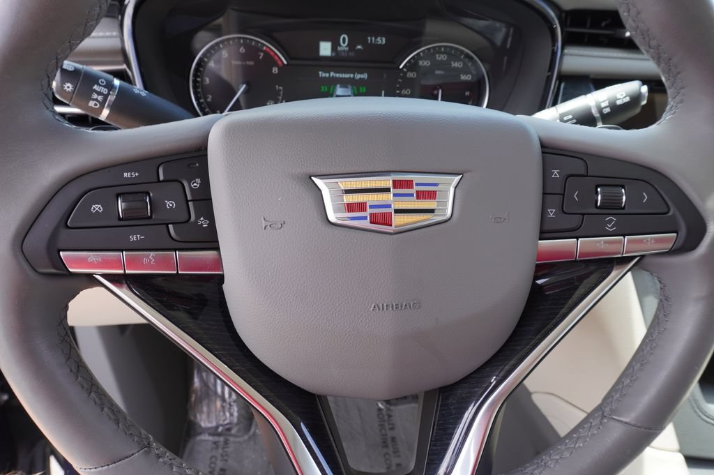 Certified 2025 Cadillac XT6 Premium Luxury FWD image 22