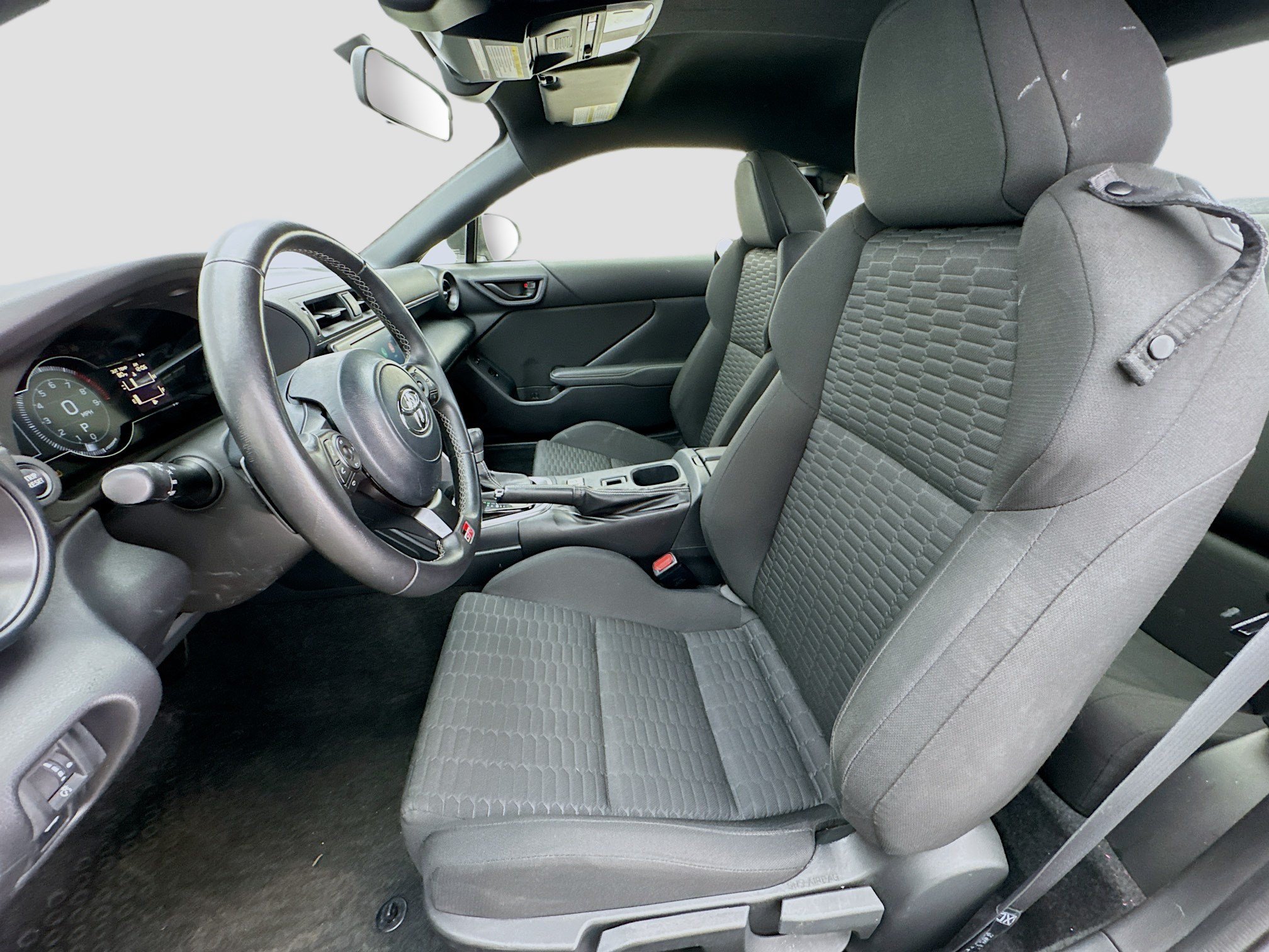 Used 2024 Toyota GR86 RWD image 12