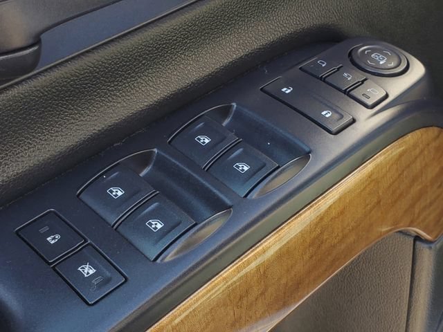 Used 2015 Chevrolet Silverado 1500 LTZ AWD/4WD image 13