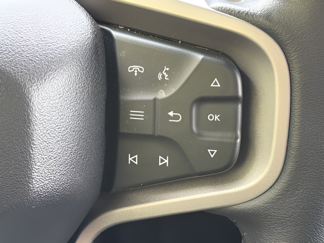 Used 2025 Ford Bronco Outer Banks AWD/4WD image 6